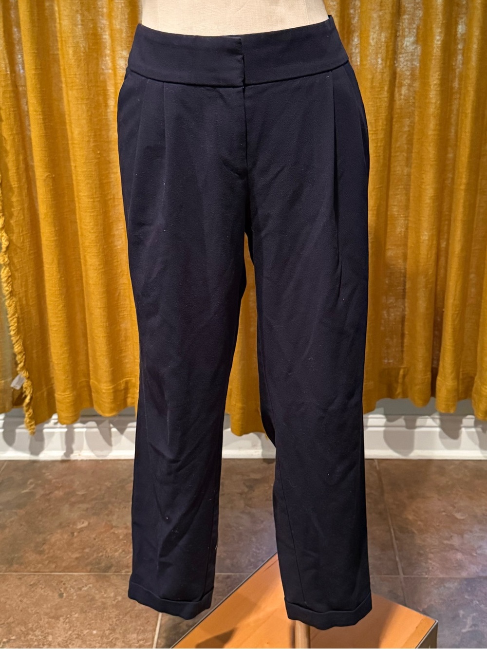 LOFT Black Cropped Straight-Leg Pants
